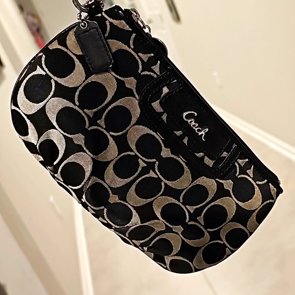 Black Coach CC design wristlet